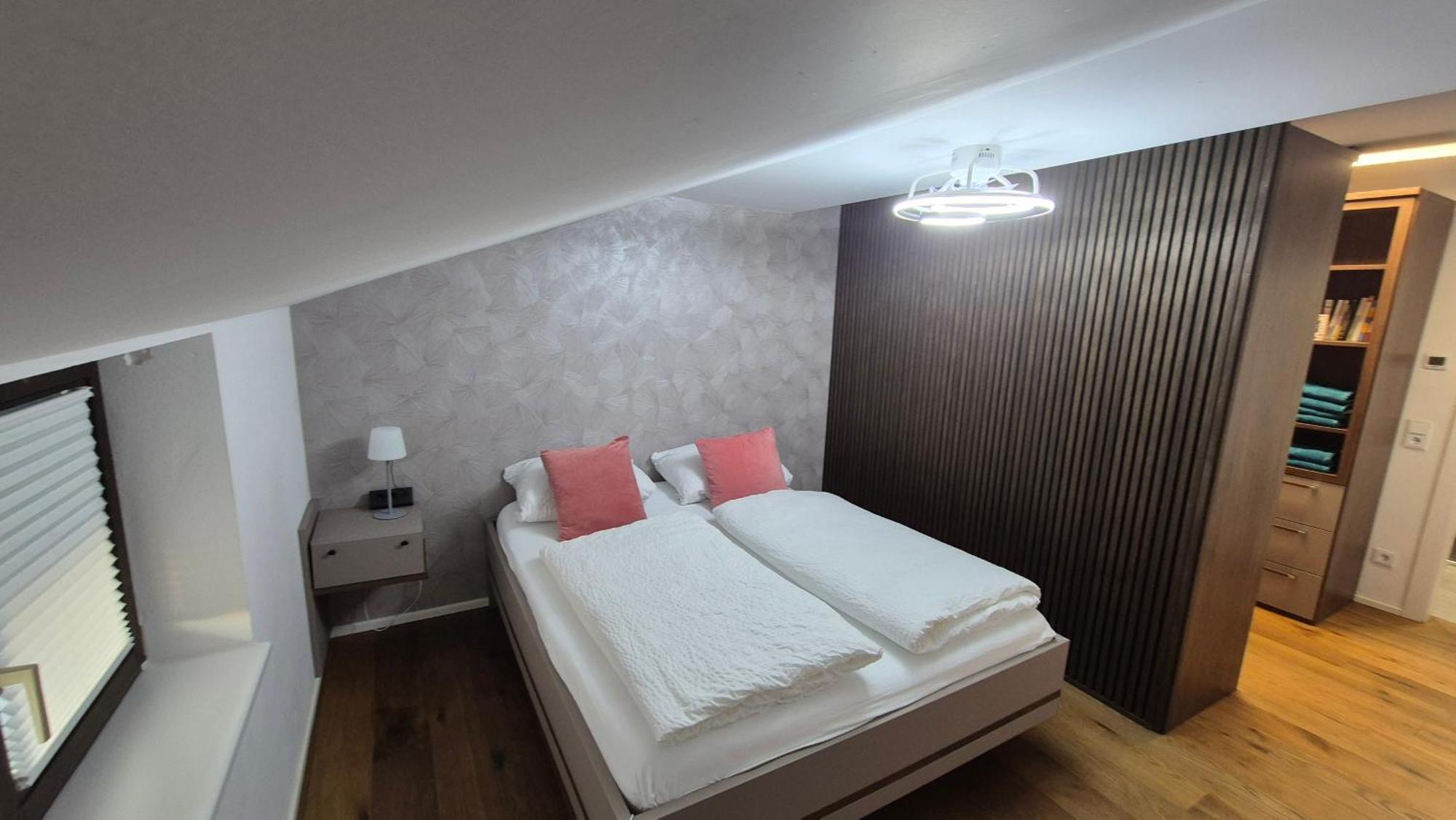 Ferienwohnung Nahe Gmunden Top 3 Pinsdorf Bagian luar foto